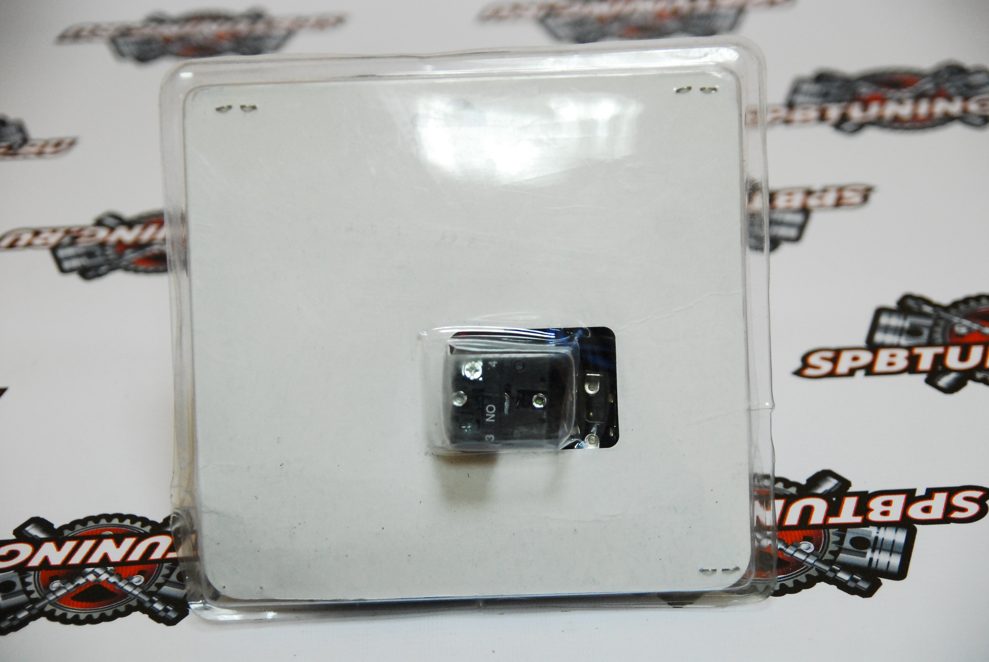 Панель зажигания универсальная 2 тумблера