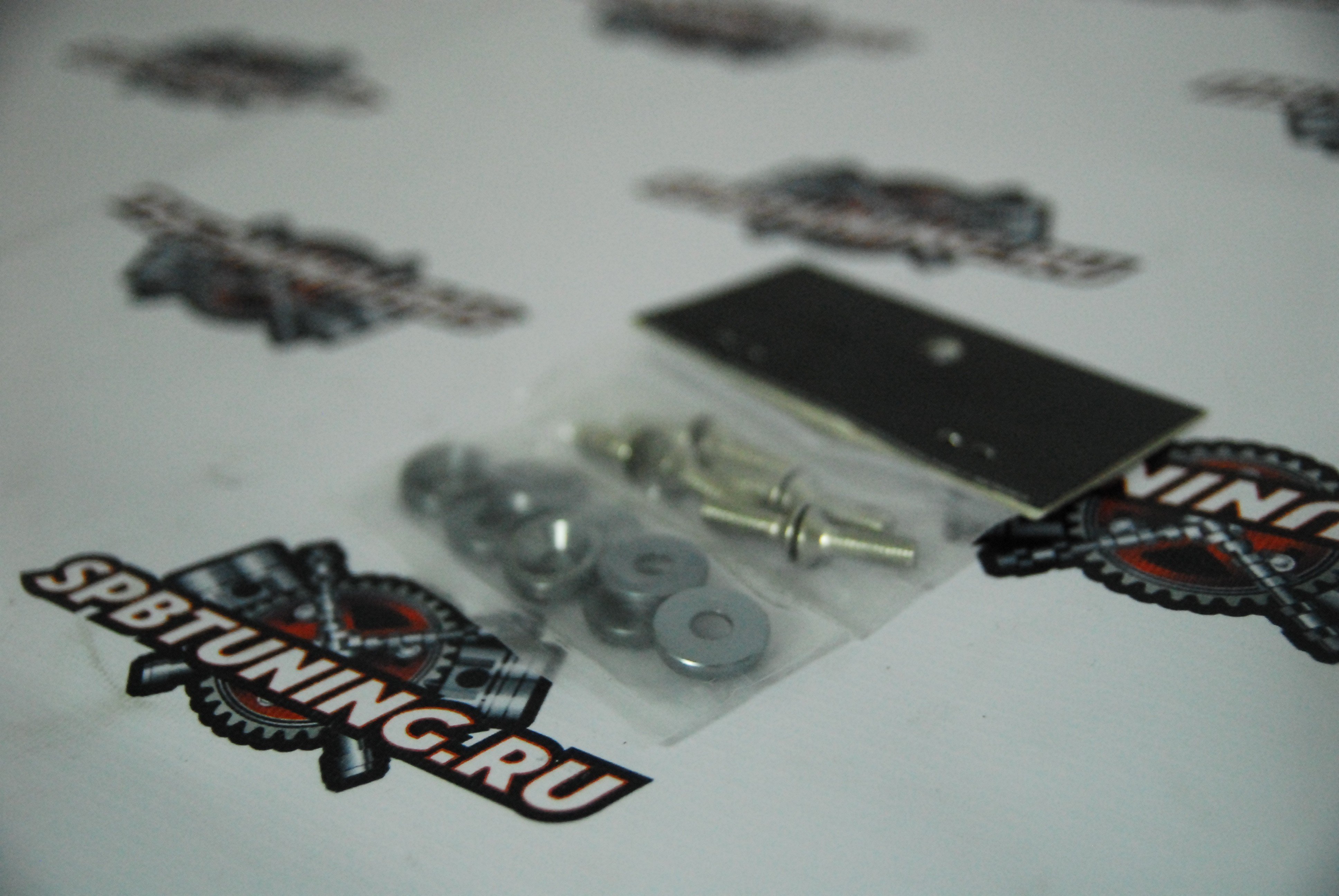 Гайки декоративные 8шт - серые