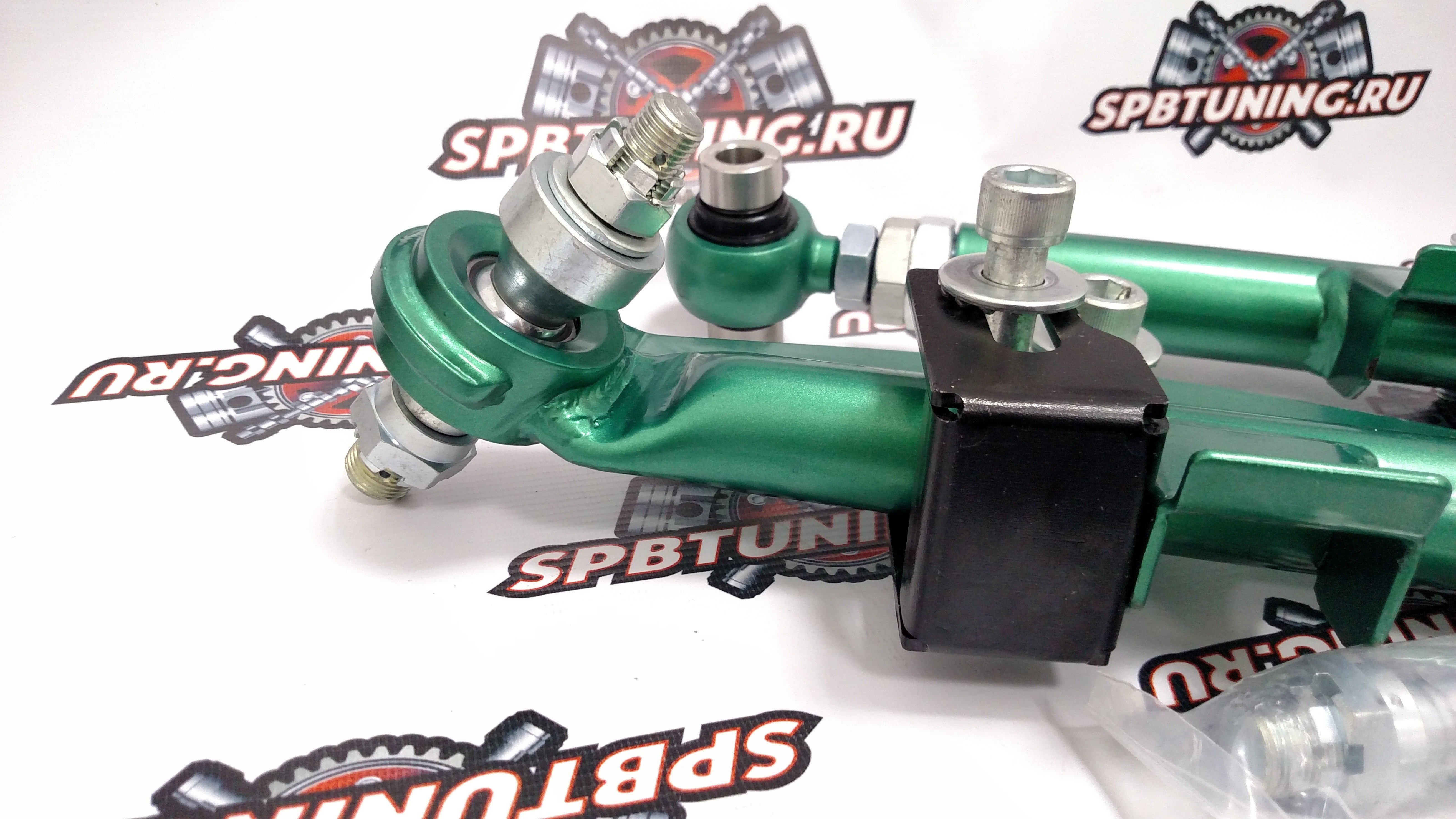 Nissan передние нижние рычаги