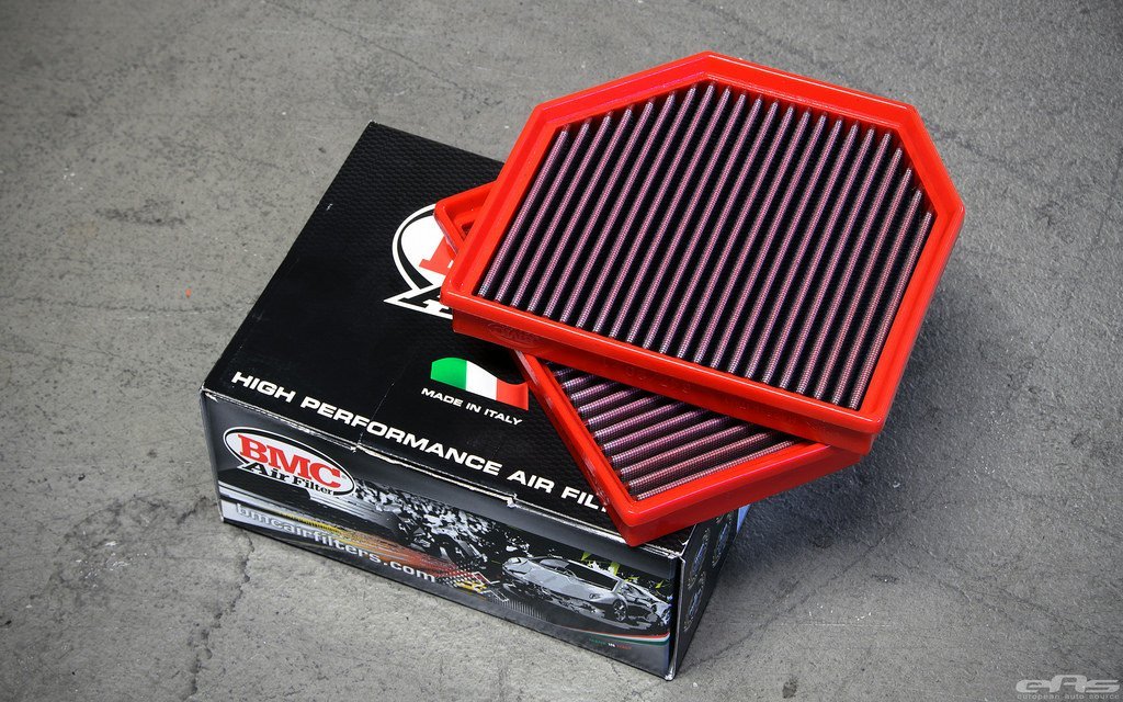 Воздушный фильтр нулевого сопротивления K&N 33-2488 BMW M3 F80; M4 F82; M5 4.4L-V8; (2 шт в коробке)