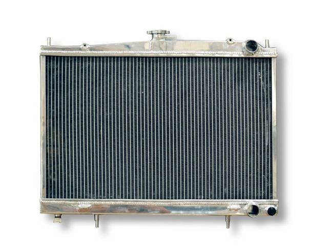 Радиатор алюминиевый Nissan Skyline R33 60мм 3 слоя