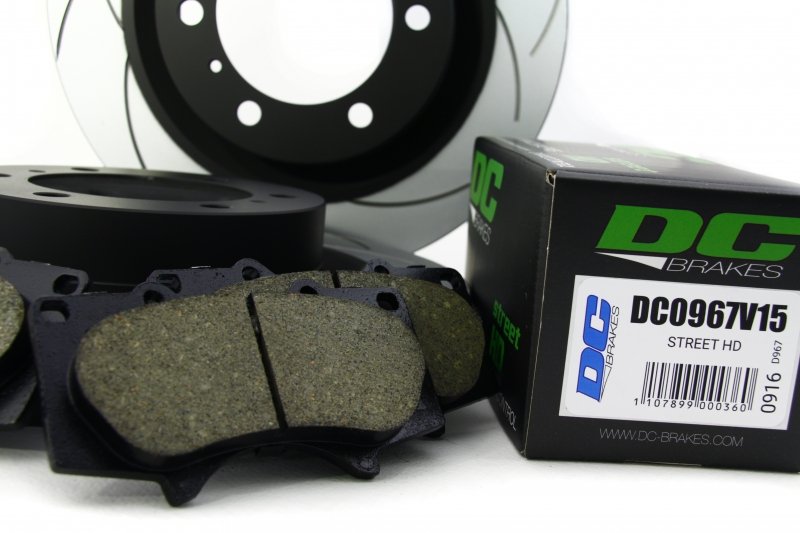 КОМПЛЕКТ ПЕРЕДНИЙ:Тормозные диски DBA 2736S T2+колодки DC brakes sHD Toyota PRADO 150 / Lexus GX460