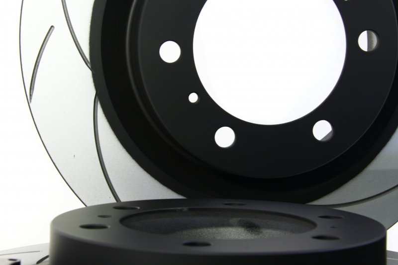 КОМПЛЕКТ ПЕРЕДНИЙ:Тормозные диски DBA 2736S T2+колодки DC brakes sHD Toyota PRADO 150 / Lexus GX460