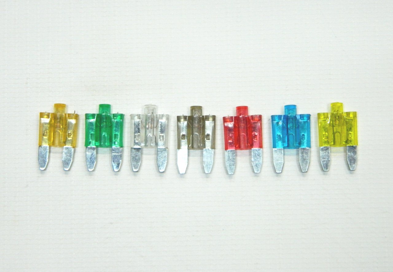 Предохранитель со светодиодом AVS