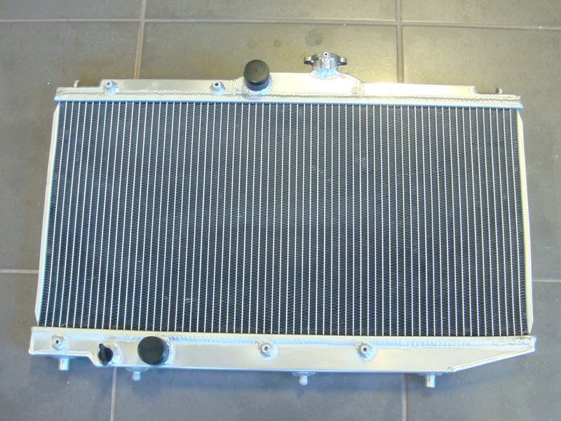 Радиатор алюминиевый Toyota Corolla AE101 40 мм MT