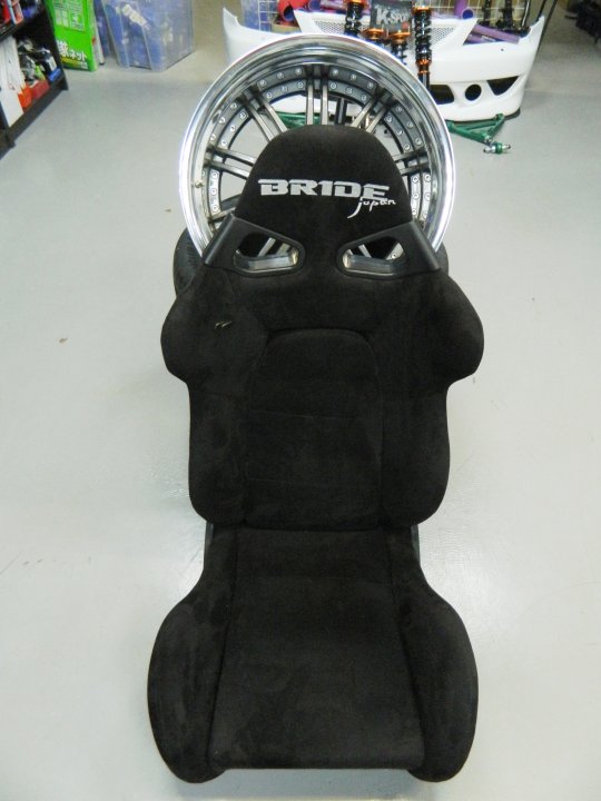 Полуковш Bride c салазками