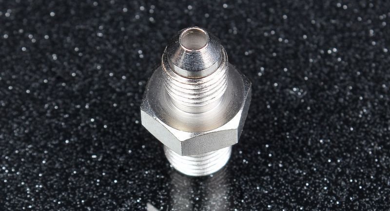 Рестриктор подачи масла AN4 - M12*1,25 (1,5 мм) MMC EVO 1-10 414-14101-009