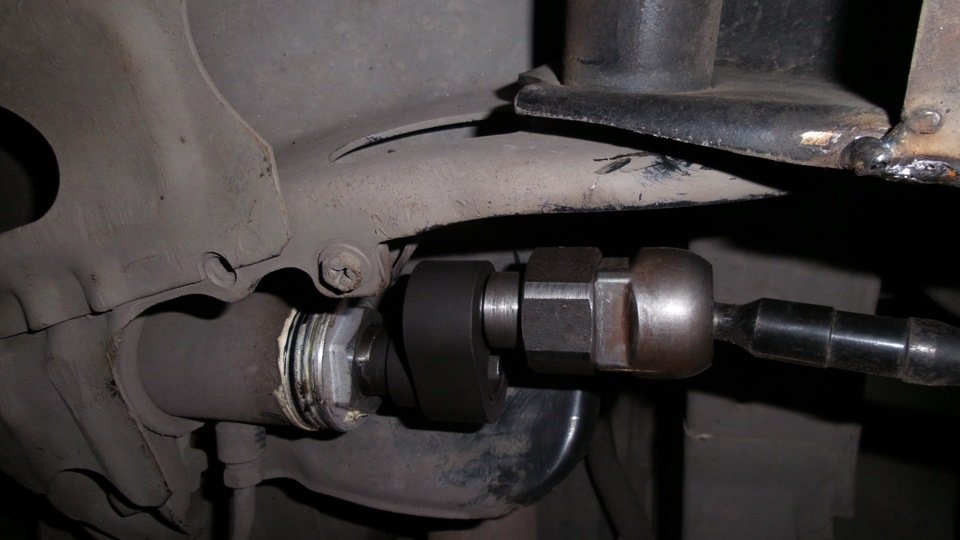 Проставки для переноса рулевой рейки Nissan S13, S14, S15, R32, R33, R34