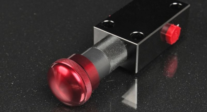 Клапан стояночного тормоза для гидравлических линий