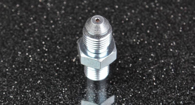 Рестриктор подачи масла AN4 - M10*1,25 (1,5 мм) Mitsubishi TD02 TF035 TD04 TD05 TD06 IHI 414-14101-003