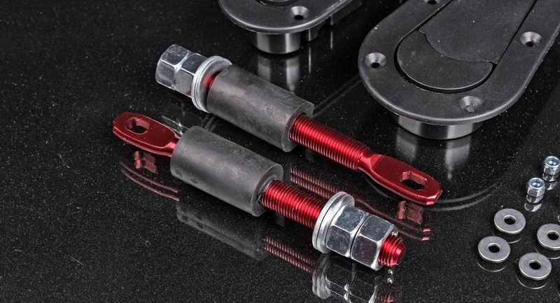 Замки капота D1 style, внешние