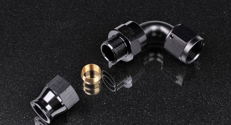 Фитинг AN8 90° под алюминиевую трубку 12 мм, мама