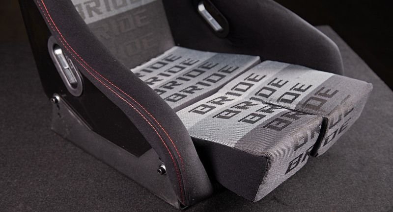 Кресло + салазки НЕРЕГУЛИРУЕМОЕ черное, Lowmax MR