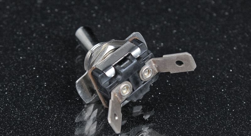 Тумблер 2 положения, 2 контакта