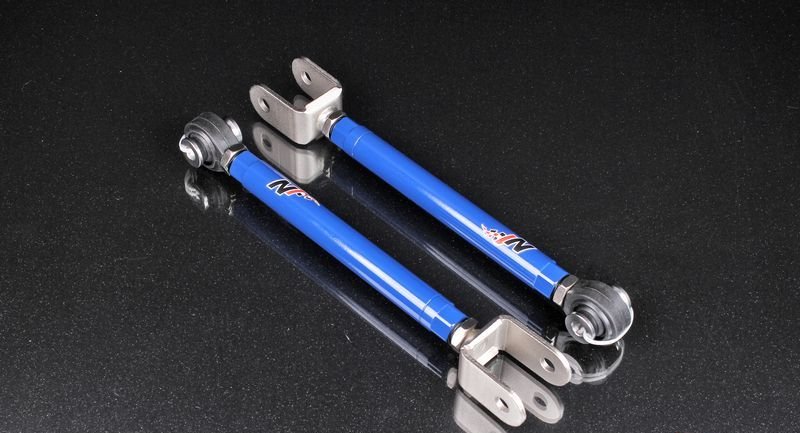 Рычаги задние регулируемые Toyota Mark X Rear Strut Arm BE-0309