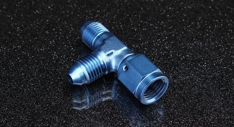 Фитинг тройник AN4, Т- образный, папа/папа/мама