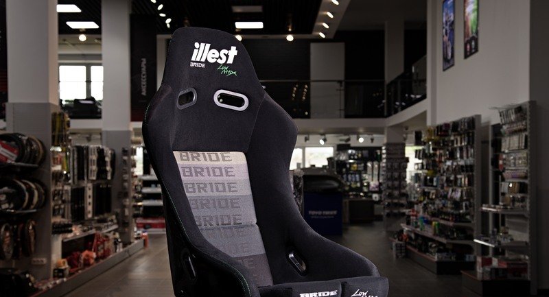 Кресло + салазки НЕРЕГУЛИРУЕМОЕ черное, illest MR