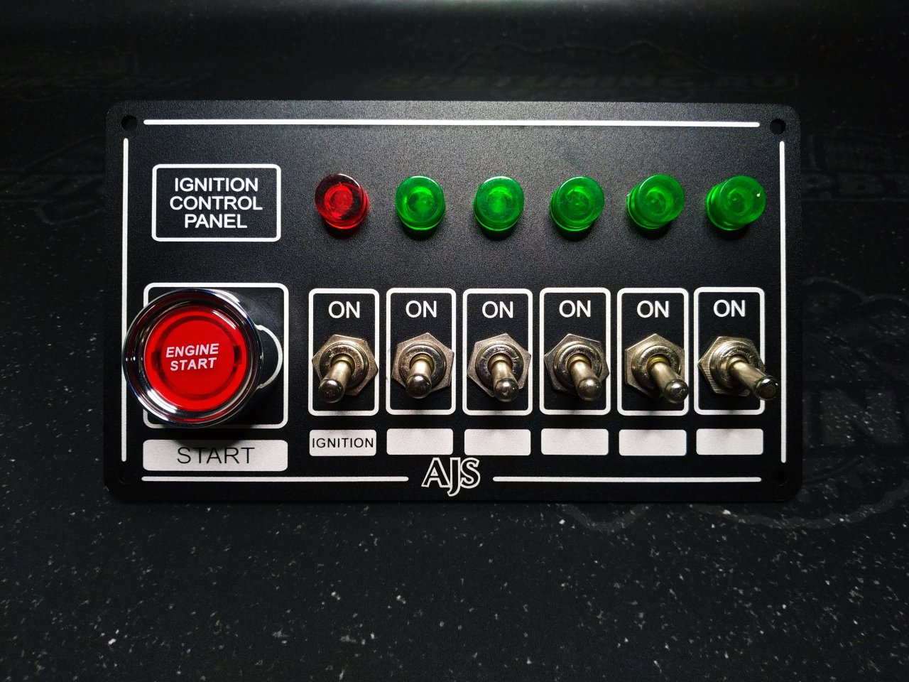 Панель зажигания спортивная 6 тумблеров + кнопка Start
