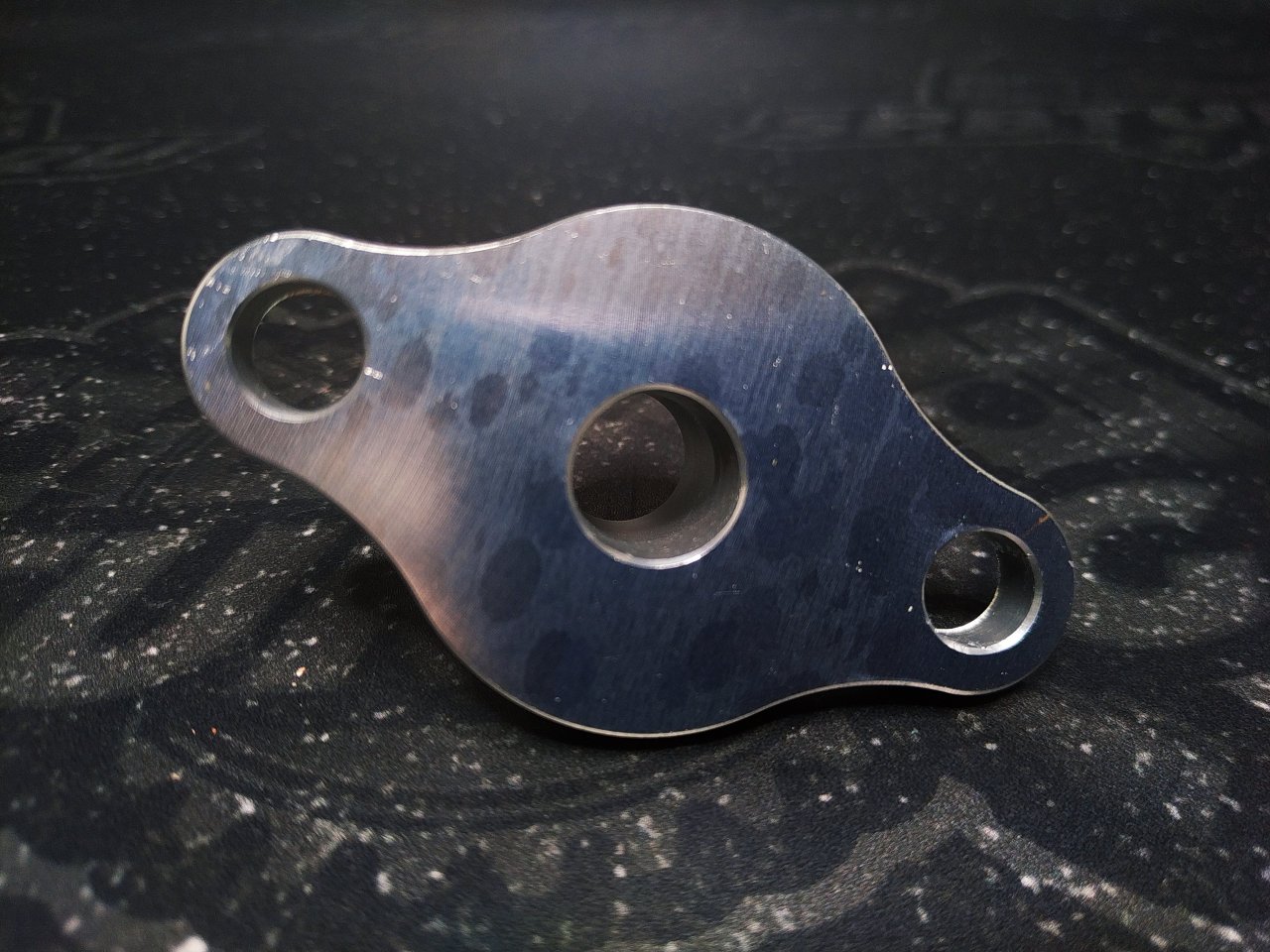 Фланец на слив масла на блок 1-2JZ AN10