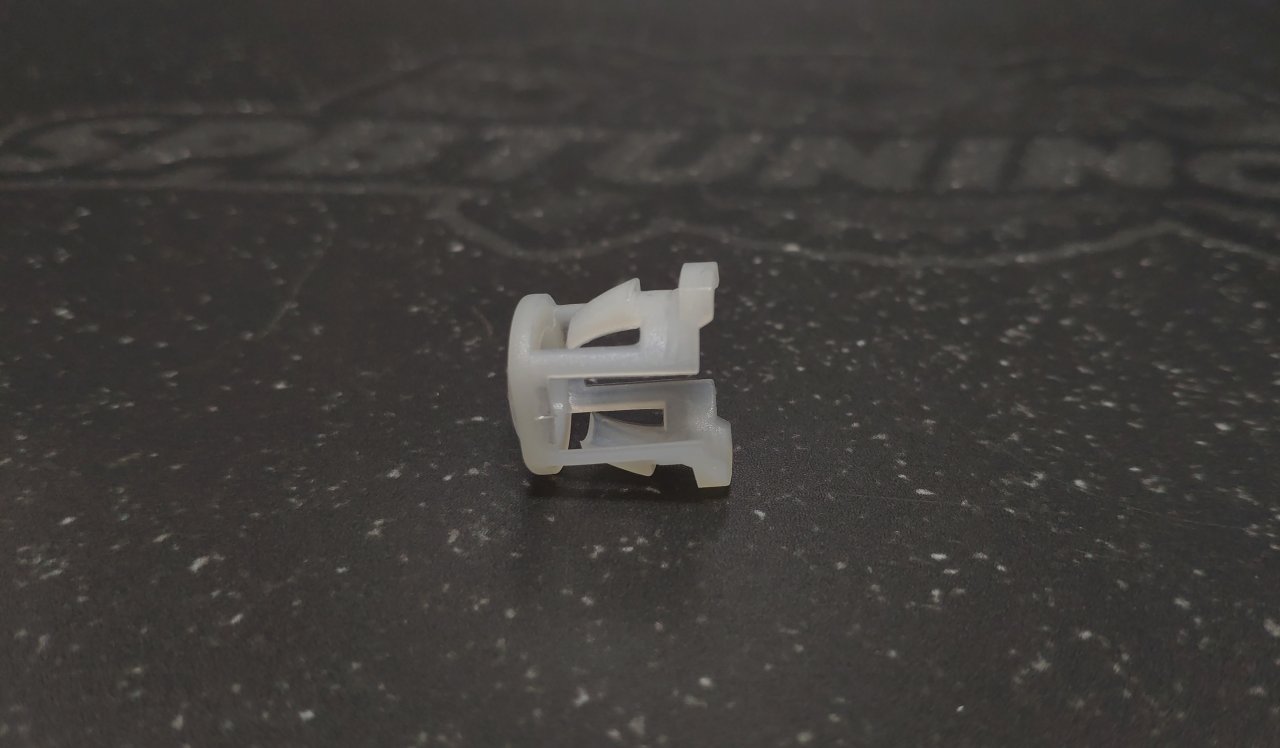 Замок пластиковый для 3/8" (9,5mm) быстросъёмного фитинга BLACKROCK LAB