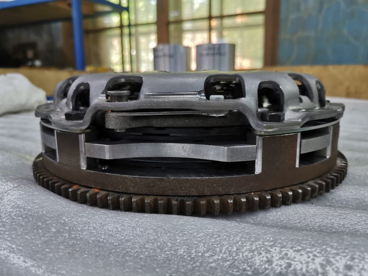 Двухдисковое сцепление под кпп BMW