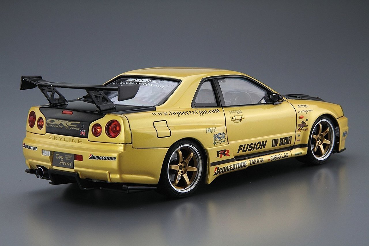 Сборная модель Aoshima NISSAN TOP SECRET BNR34 SKYLINE GT-R '02