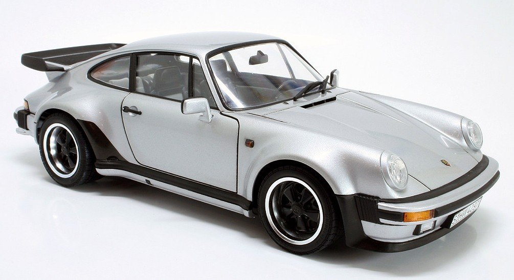 Сборная модель Tamiya PORSCHE 911 TURBO '88