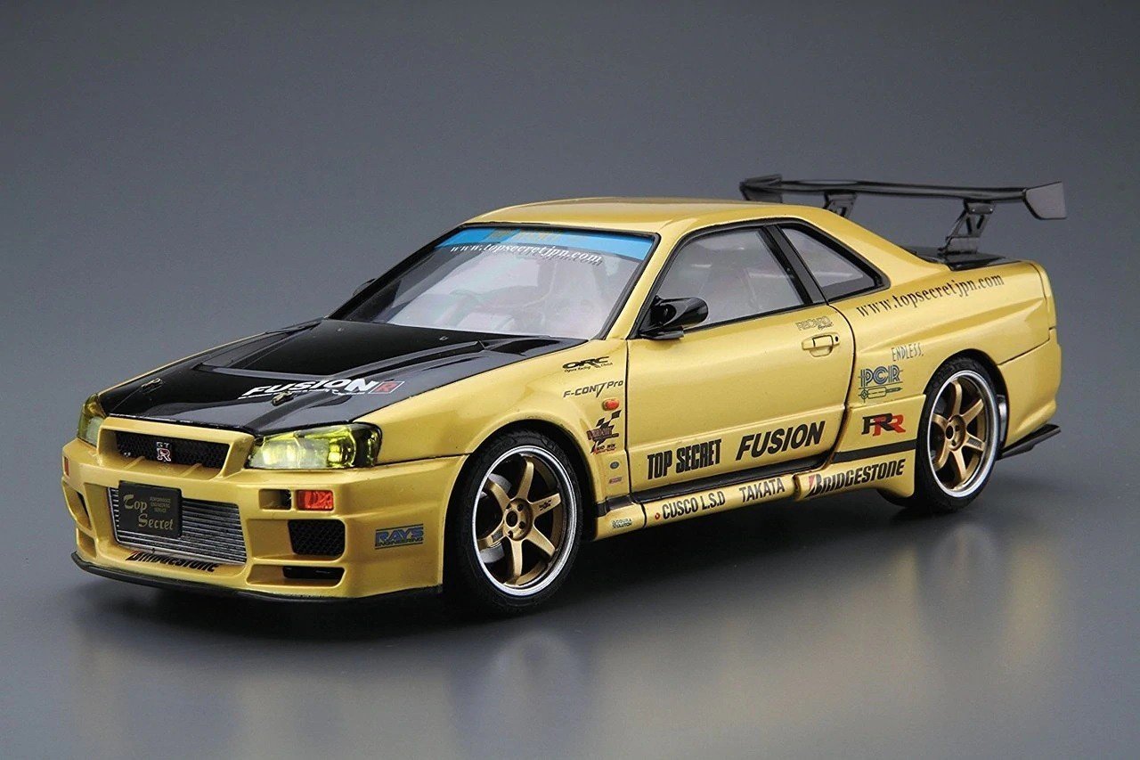 Сборная модель Aoshima NISSAN TOP SECRET BNR34 SKYLINE GT-R '02