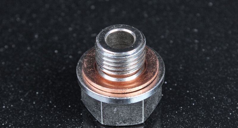 Фитинг адаптер M12*1,25 мм - 1/8" наружная и внутренняя резьбы, нержавеющая сталь KINUGAWA