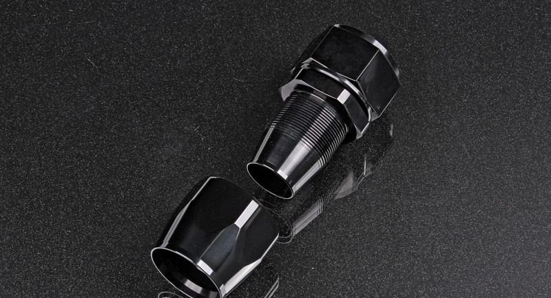 Фитинг AN20 под шланг AN, черный AB88