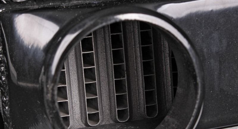 Интеркулер универсальный FORA 600*300*75 (вход / выход = 76 мм) Tube and fin, черный