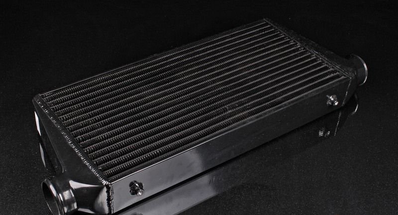 Интеркулер универсальный FORA 600*300*75 (вход / выход = 76 мм) Tube and fin, черный