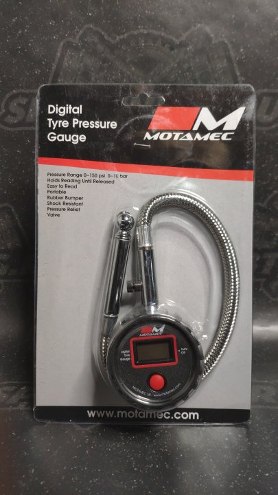 Манометр для шин электронный Motamec 0-60 psi.