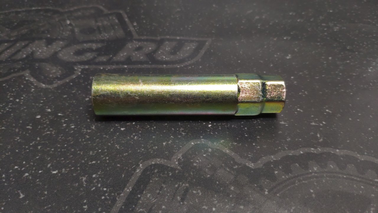 Ключ специальный, внешняя 12 луч. звезда