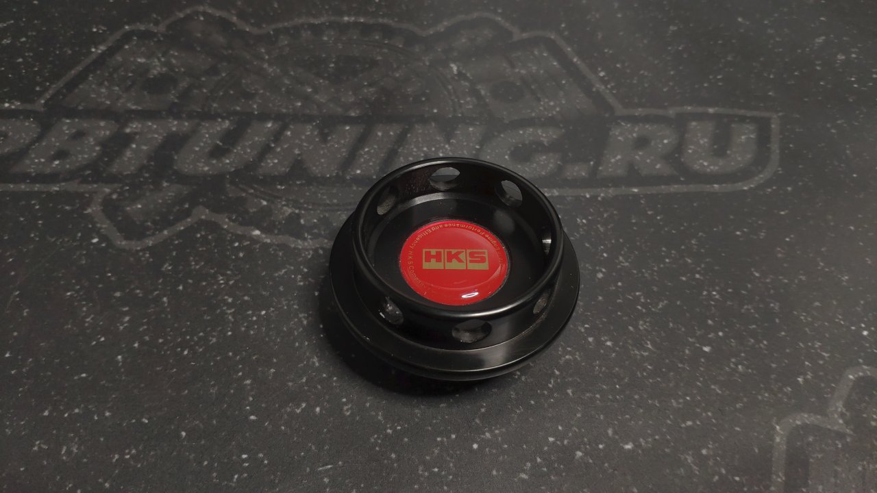 Крышка Масляная HKS черная