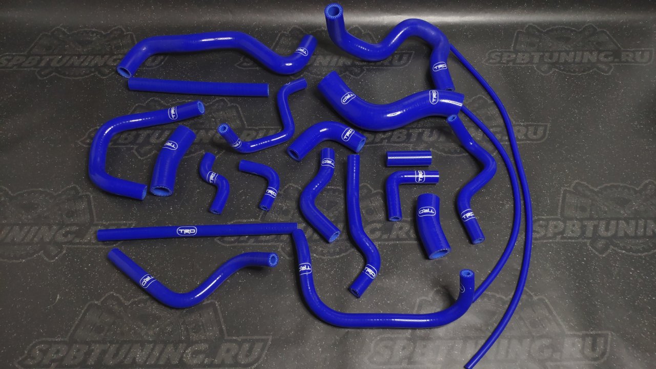 Патрубки системы охлаждения на Toyota JZX100