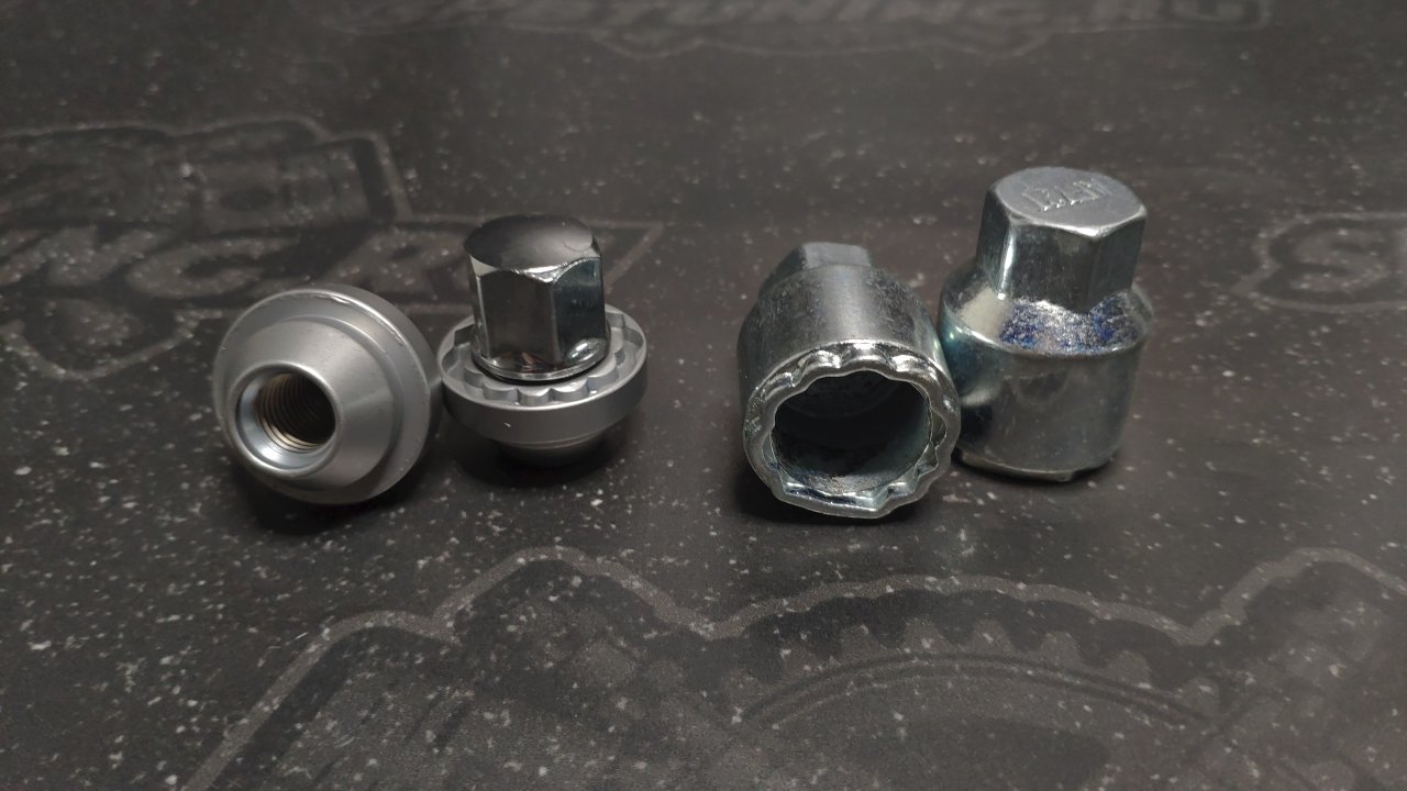 Комплект секретных гаек М12х1.5 L=33.5 конус