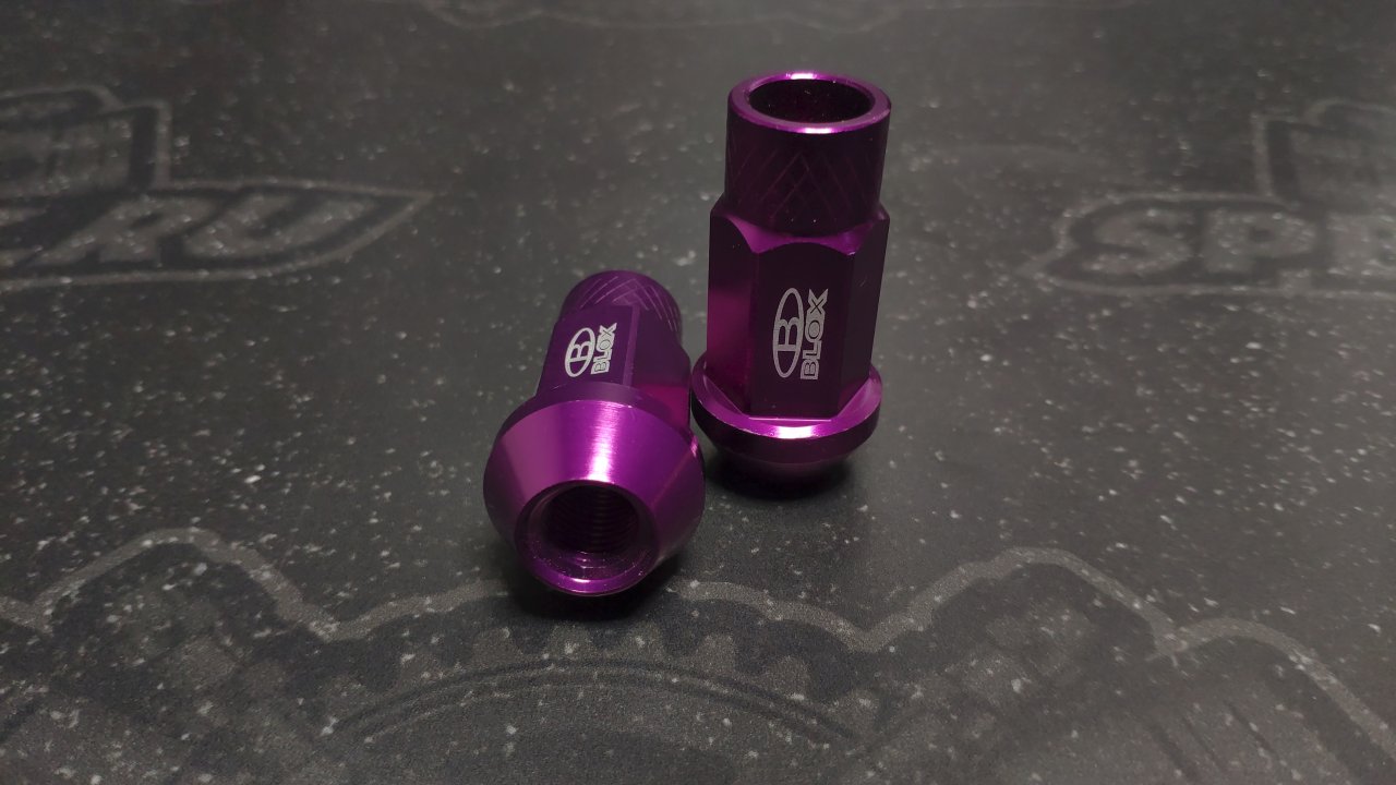 Гайки колесные алюминиевые Blox (серебро) 12х1,25