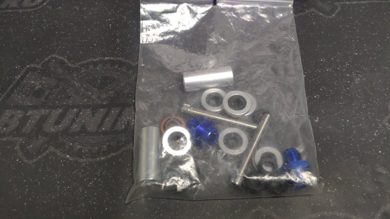 Топливная рейка 2JZ-GTE HKS style