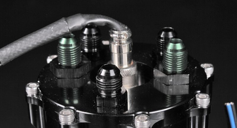 Бак топливный, 1 л, вход - AN6, выход - AN6, под 2 насоса Walbro 255 л/ч, алюминиевый