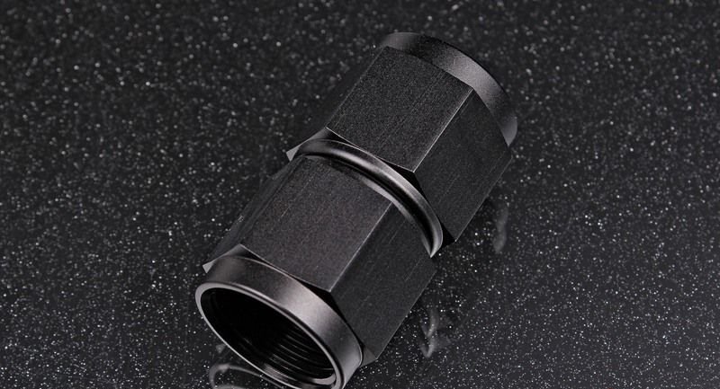 Фитинг соединительный AN8, черный