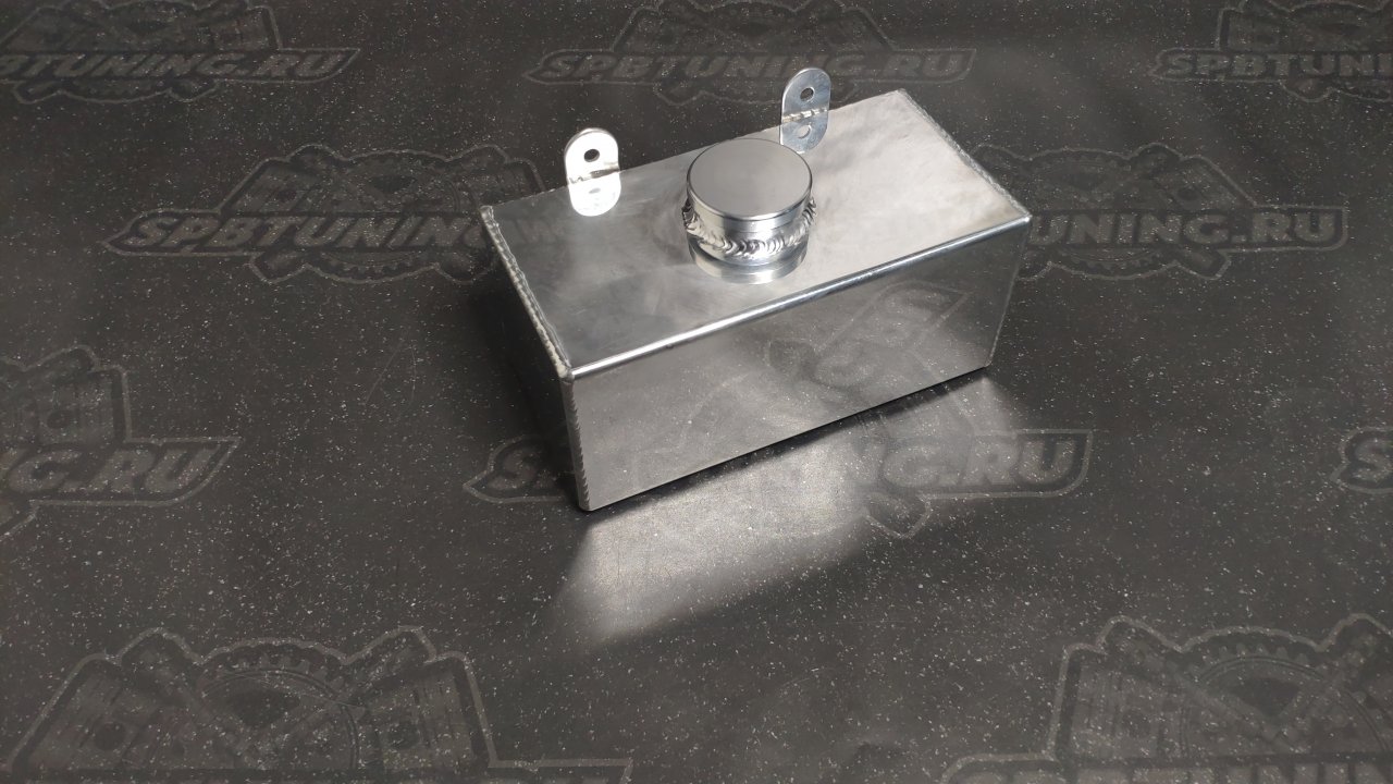 Бачок расширительный 2л квадратный