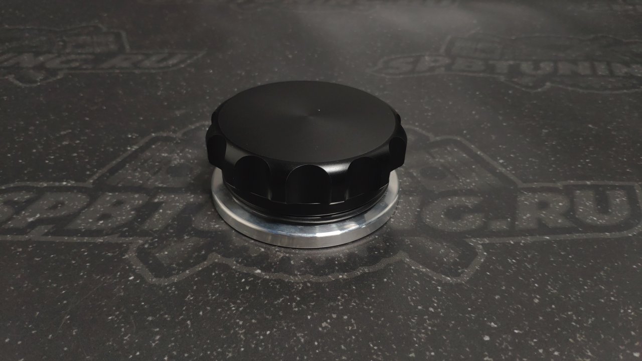 Горловина с крышкой резьбовой для вварки 46мм