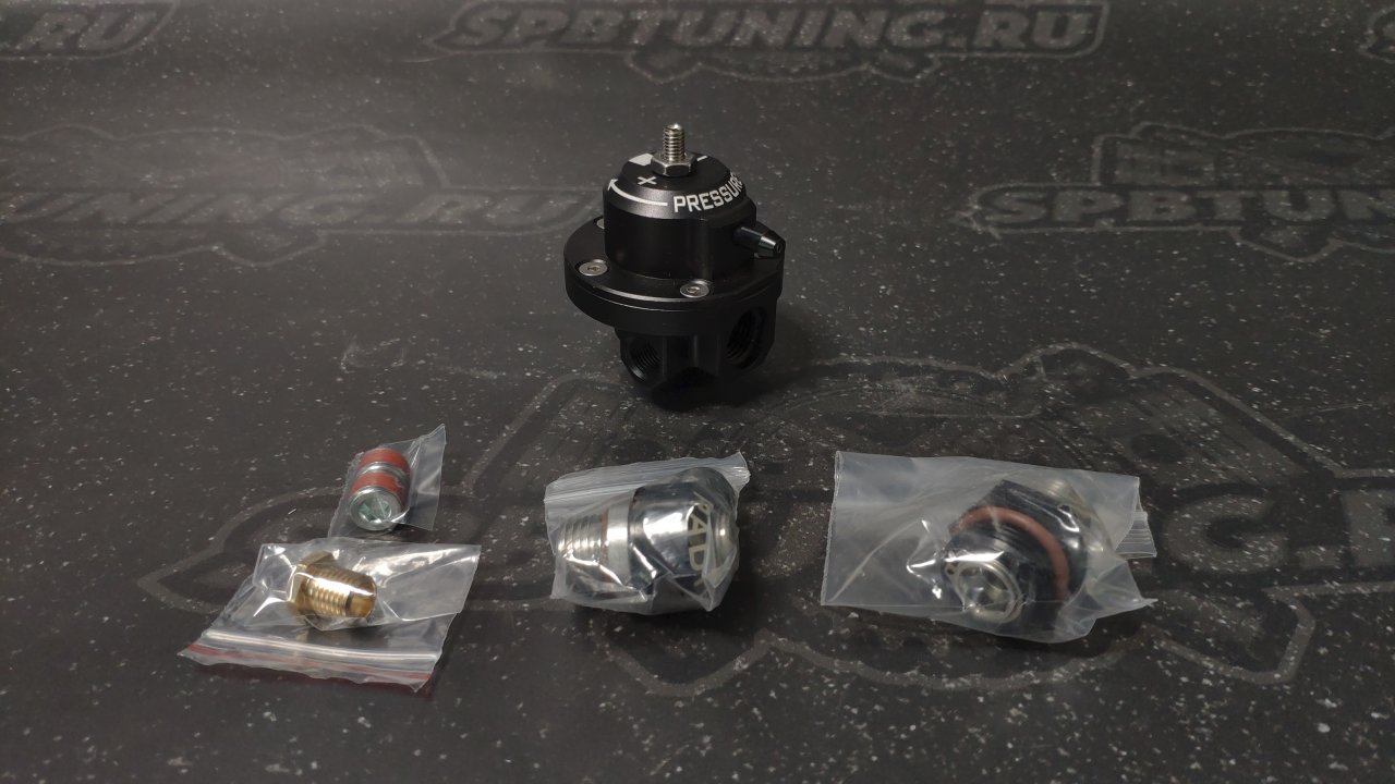 Radium Engineering Регулятор давления топлива, черный