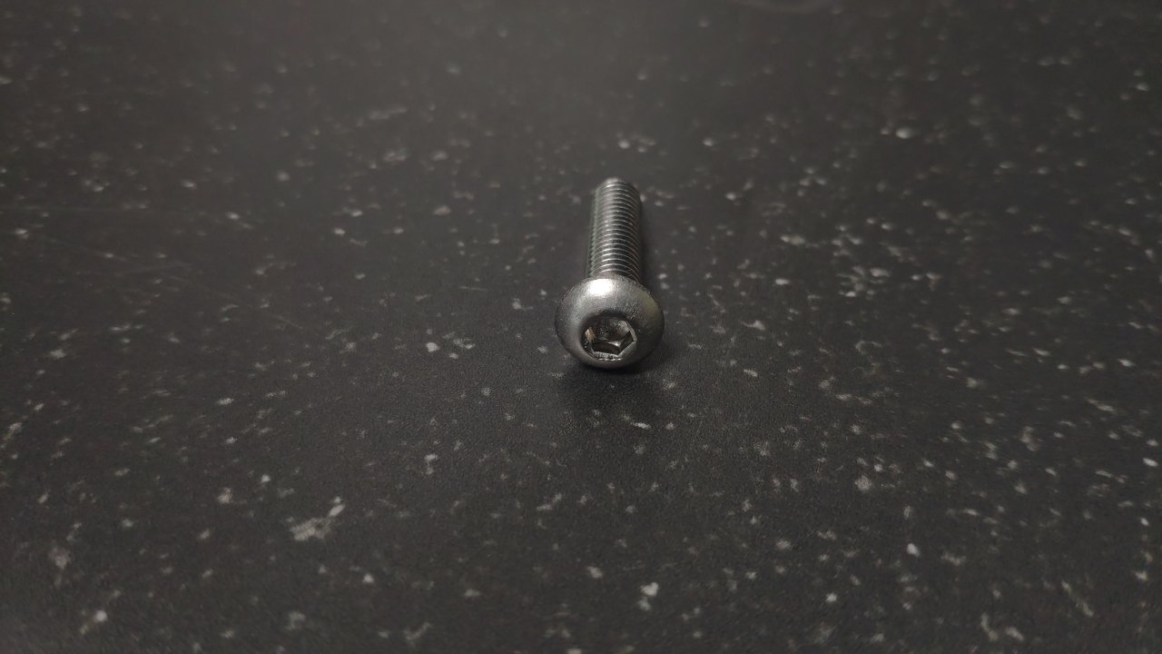 Винт с полукруг. головкой M6 x 25 нерж. сталь (A2)