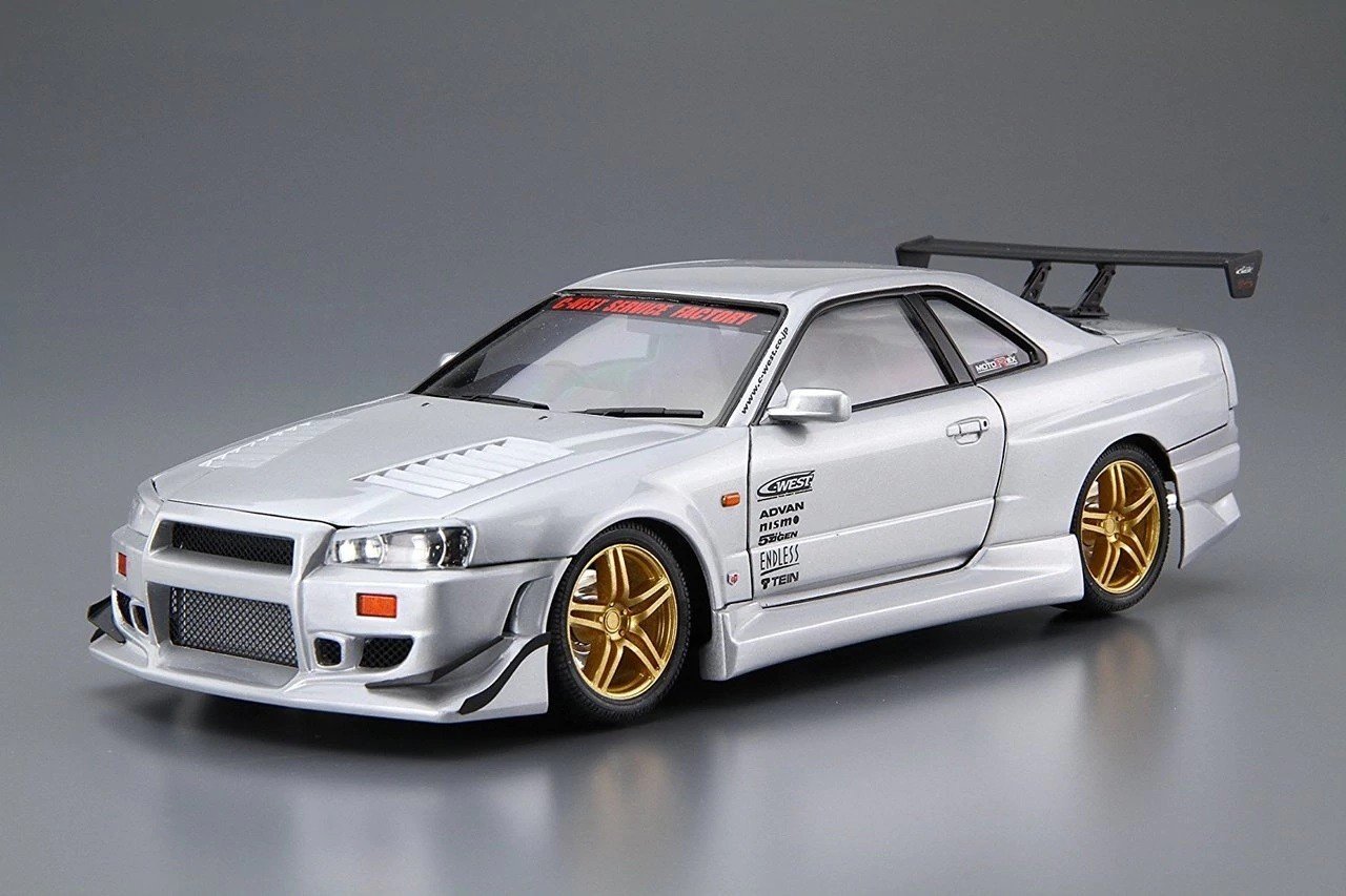 Сборная модель Aoshima C-WEST BNR34 SKYLINE GT-R 2002