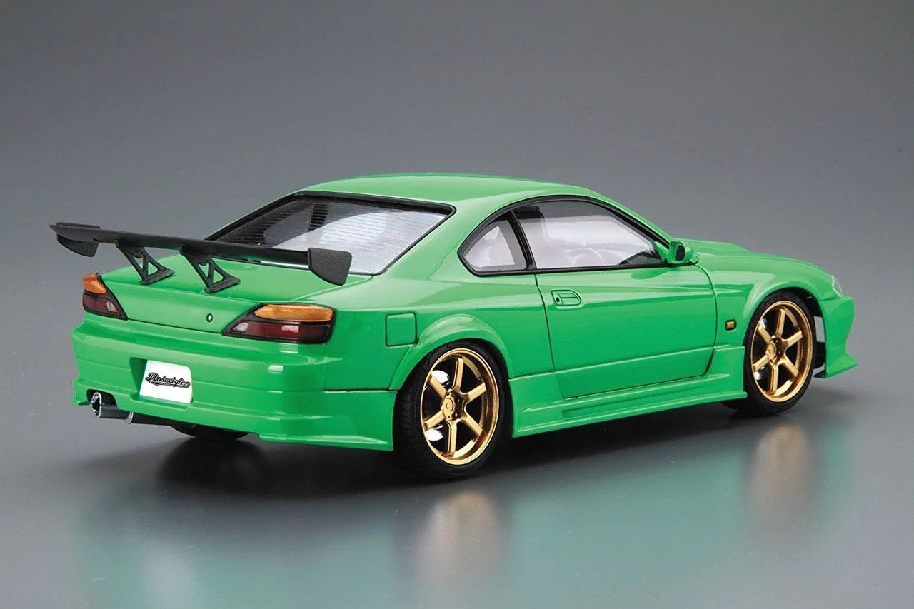 Сборная модель Aoshima NISSAN SILVIA S15 `99 RODEXTYLE