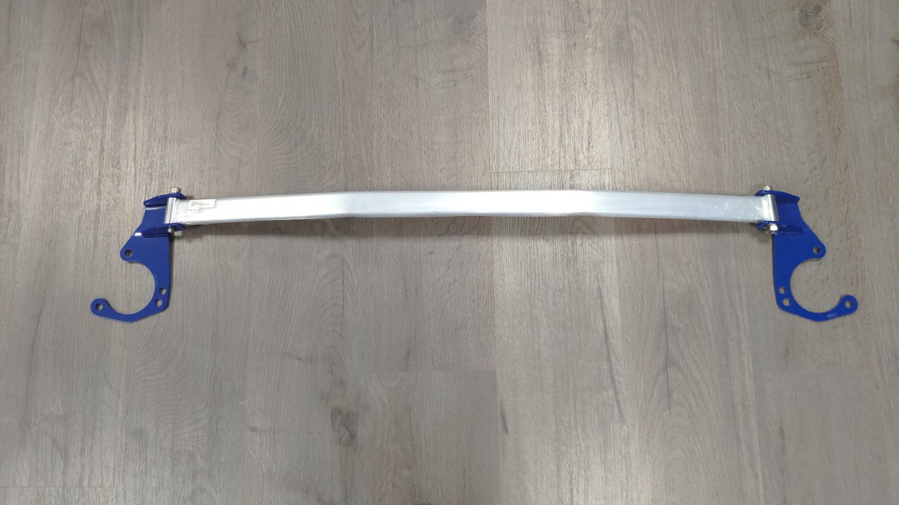 Распорка передняя верхняя BMW E90 3 серия 05-11 (Тайвань)