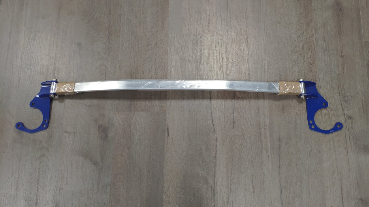 Распорка передняя верхняя BMW E92 3 серия 07-11 (Тайвань)