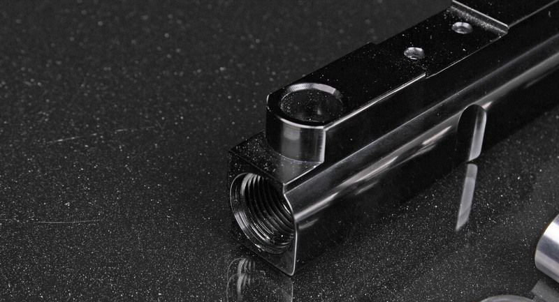 Топливная рейка Toyota 2JZ, черная AB88